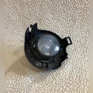 Nissan Pathfinder Fog Light Lamp 26150-EA500 Valero
Sentra Frontier Navara Bumpe